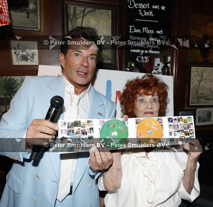 Laren 13 mei 2026
Imca Marina viert haar 85e verjaardag bij het bonte Paard in Laren . Gerard Joling reikte de eerste cd uit 