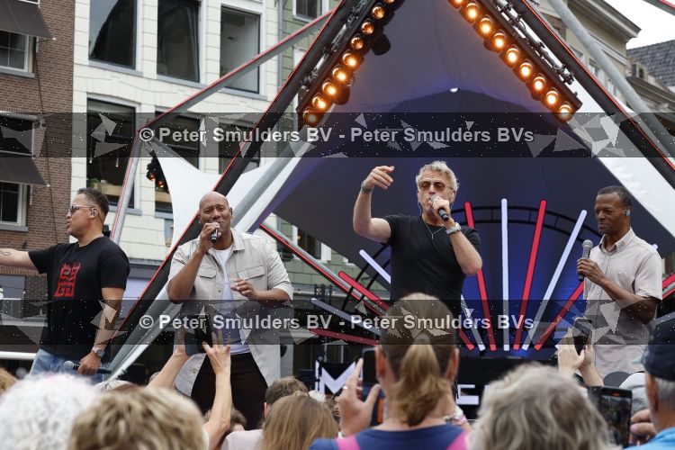 Zwolle 8 juli 2026
Muziekfeest op het Plein. Gordon met Replay