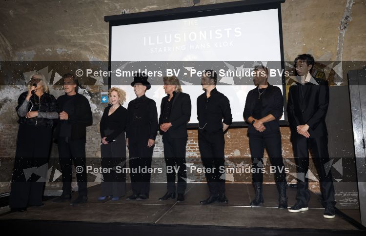 Velzen 19 mei 2026
Presentatie cast the Mentelist . De Nederlandse line-up bestaat uit Niels Houtepen (The Mentalist), Aaron Crow (The Daredevil), Scott & Muriel (The Accidentalists), Zippo Guo (The Manipulator), Dann Stevens (The Magician) en Hans Klok (The Fastest Illusionist in the World). Irene Moors presenteert het 
 