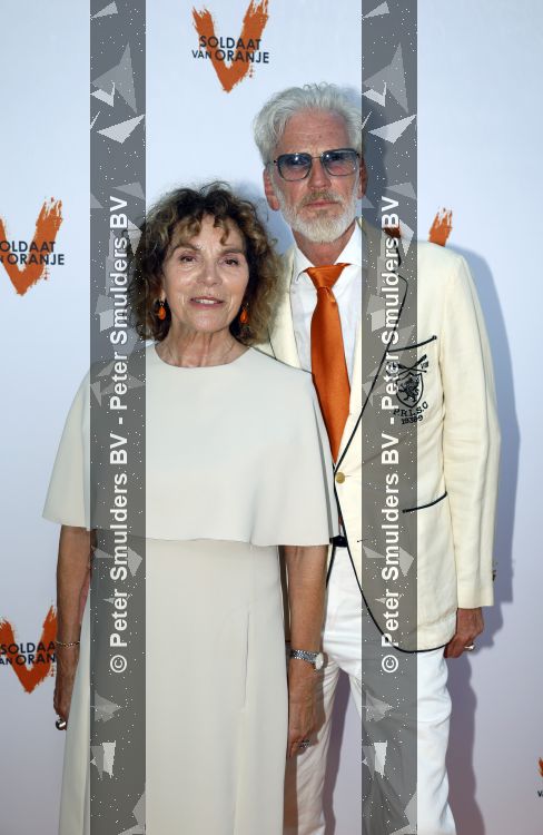 Leiden 11 juli 2026
De laatste voorstelling de soldaat van Oranje in de Hangar. Henriette Tol met partner