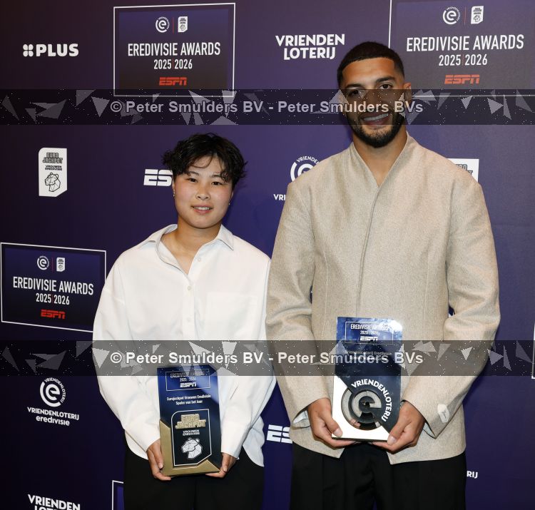 Maarssen 25 mei 2026
Ismael Saibari wordt gekozen tot beste speler van de nederlandse eredivie op het gala van ESPN in de Fabrique . De beste speler en speelster van de eredivisie Ismael Saibari en Kokona Iwasaki