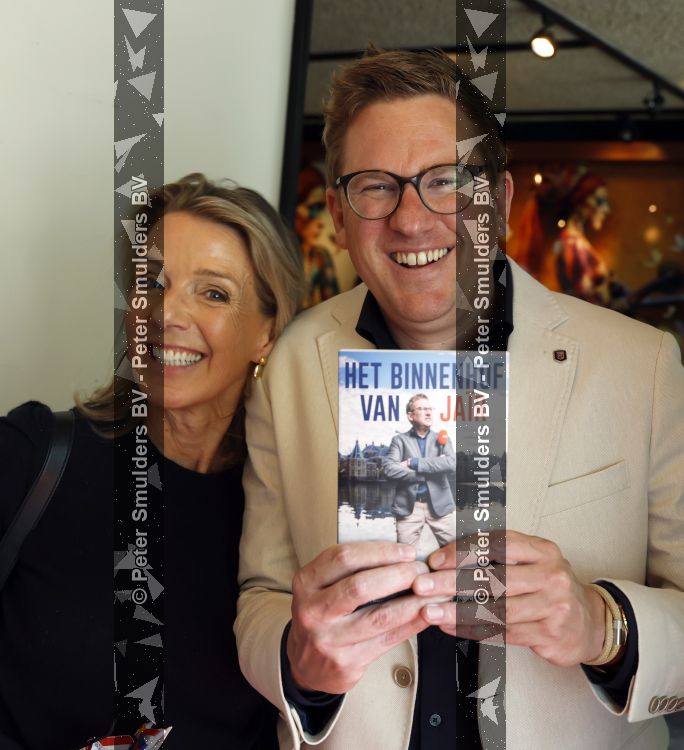 Den Haag 21 mei 2026
Boekpresentatie Jair Ferwerda in Den Haag bij Cafe restaurant Luden . Jair Ferwerda en Kristien v Dillen 