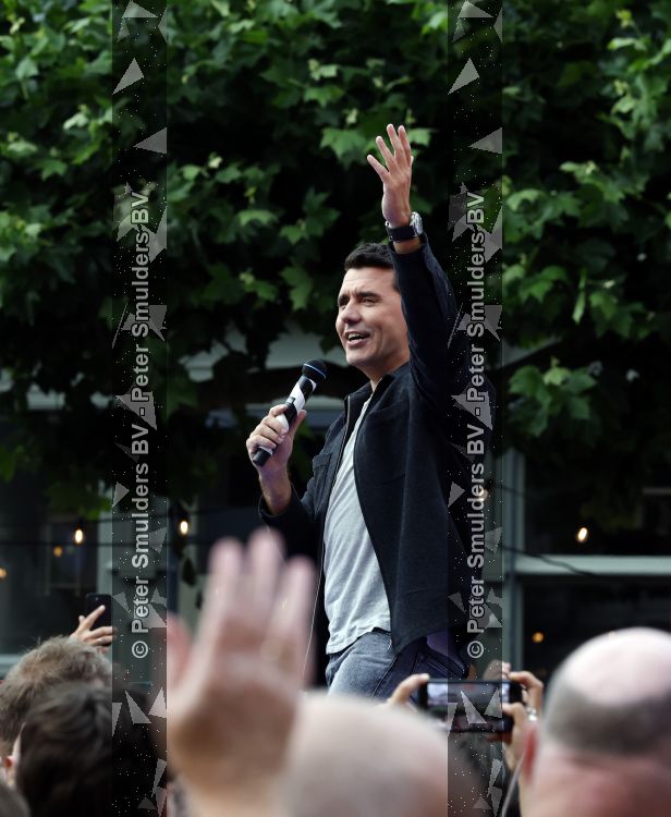 Zwolle 8 juli 2026
Muziekfeest op het Plein. jan Smit treedt op en presenteert het programma 