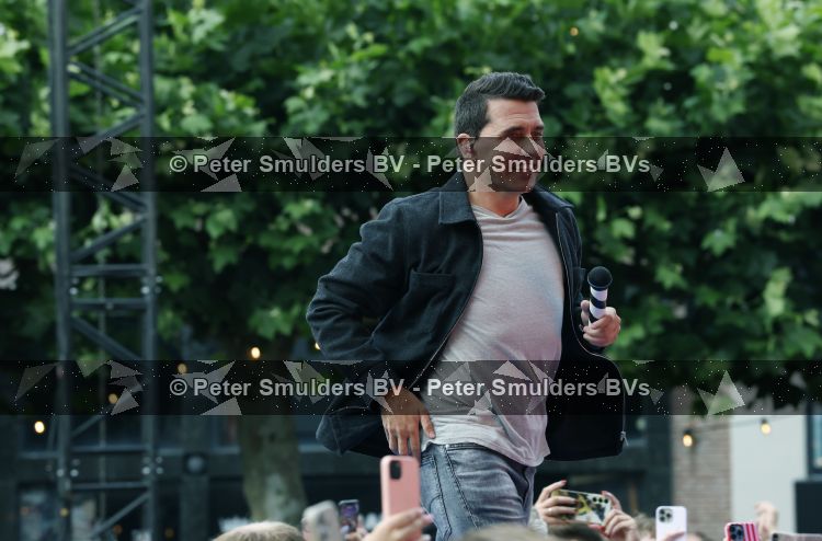 Zwolle 8 juli 2026
Muziekfeest op het Plein. jan Smit treedt op en presenteert het programma 