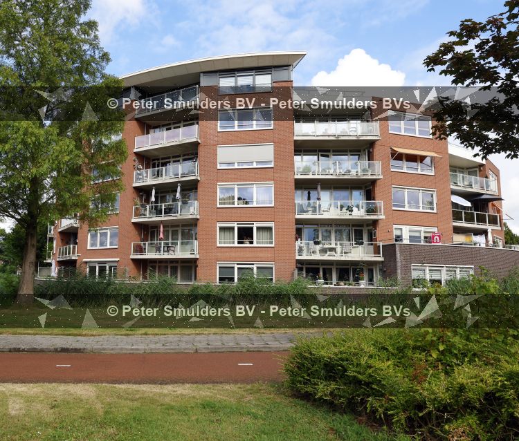 Volendam 27 juli 2026
In dit complex heeft Jan Smit een Appartement gehuurd 