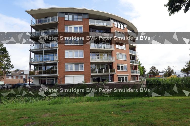 Volendam 27 juli 2026
In dit complex heeft Jan Smit een Appartement gehuurd 
