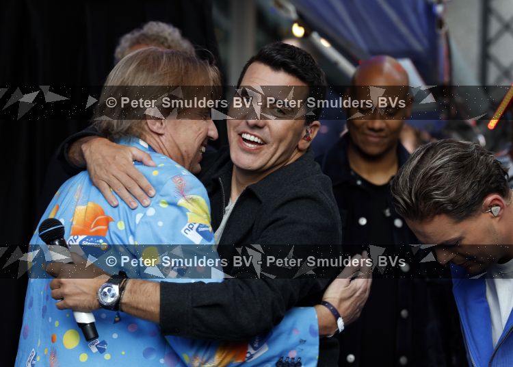 Zwolle 8 juli 2026
Muziekfeest op het Plein. jan Smit treedt op en presenteert het programma . Jan Smit en Jan Paparazzi