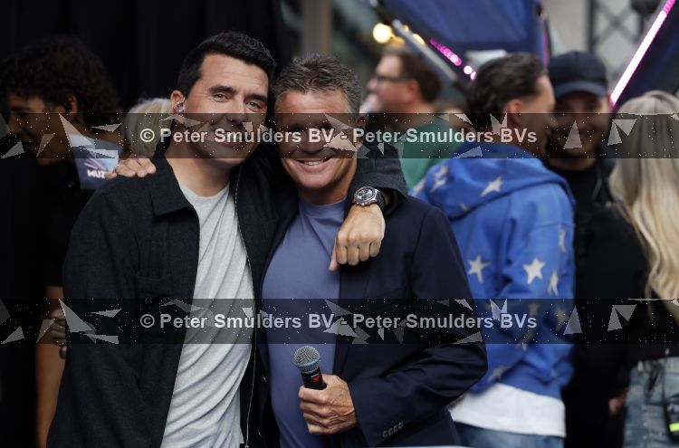 Zwolle 8 juli 2026
Muziekfeest op het Plein. jan Smit treedt op en presenteert het programma . Jan Smit en Wolter Kroes 