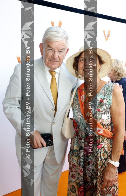 Leiden 11 juli 2026
De laatste voorstelling de soldaat van Oranje in de Hangar. jan v Zanen kwam met een vriendin