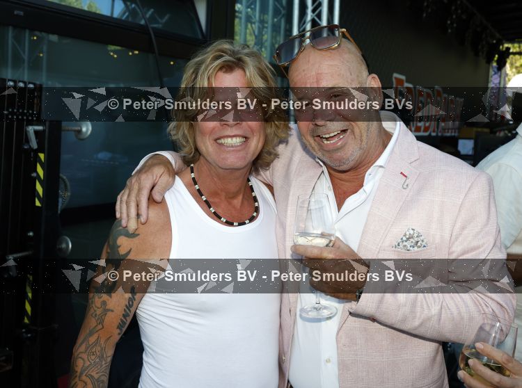 Lijnden 1 juli 2026
Feestje van een fish named Fred die geld ophalen voor make a wish. Jean Paul B&B vol liefde en Toni Peroni