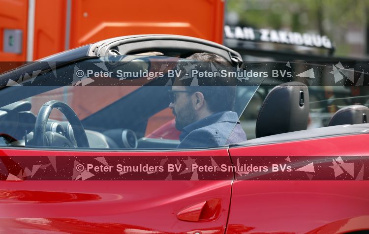 Amsterdam 7 juli 2026
Jeroen Spitzenberger met ferrari cabrio tijdens netflix serie Haantjes .
