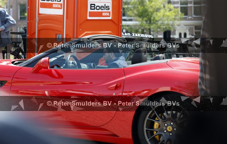 Amsterdam 7 juli 2026
Jeroen Spitzenberger met ferrari cabrio tijdens netflix serie Haantjes .