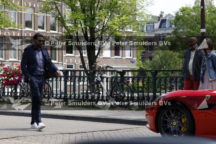 Amsterdam 7 juli 2026
Jeroen Spitzenberger met ferrari cabrio tijdens netflix serie Haantjes .