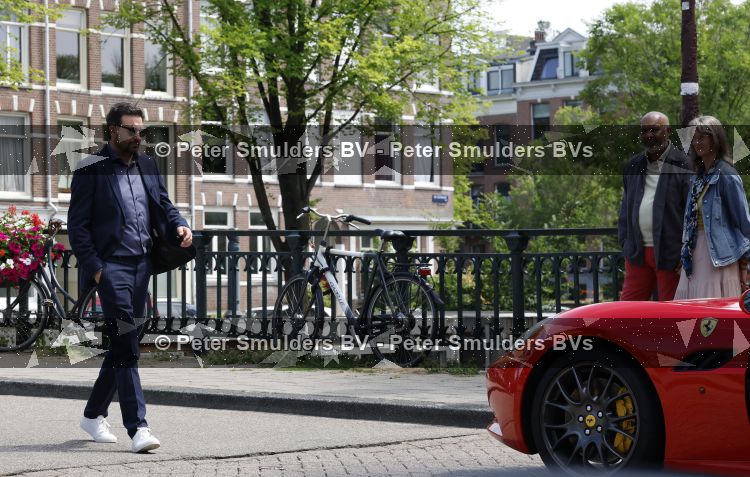 Amsterdam 7 juli 2026
Jeroen Spitzenberger met ferrari cabrio tijdens netflix serie Haantjes .