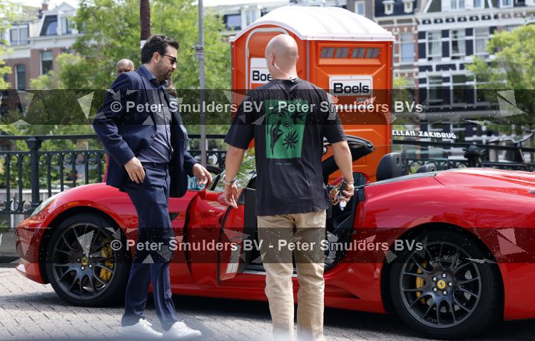 Amsterdam 7 juli 2026
Jeroen Spitzenberger met ferrari cabrio tijdens netflix serie Haantjes .