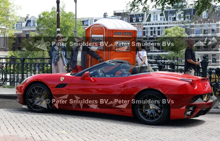 Amsterdam 7 juli 2026
Jeroen Spitzenberger met ferrari cabrio tijdens netflix serie Haantjes .