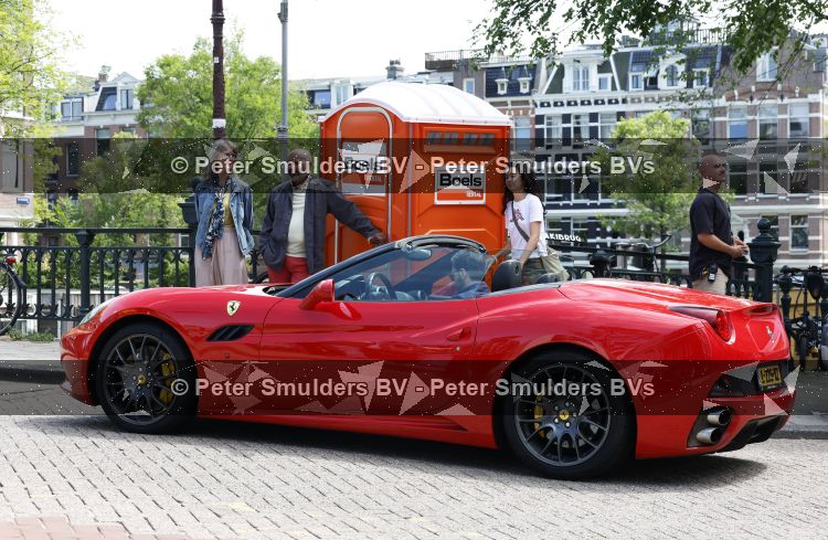 Amsterdam 7 juli 2026
Jeroen Spitzenberger met ferrari cabrio tijdens netflix serie Haantjes .