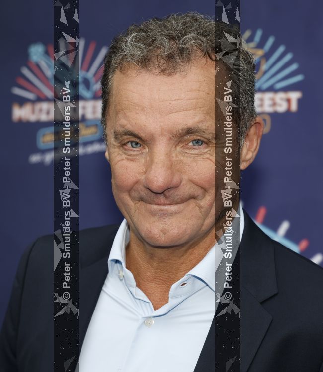 Zwolle, 8 Juli 2026
Muziekfeest Grote Markt
John de Bever