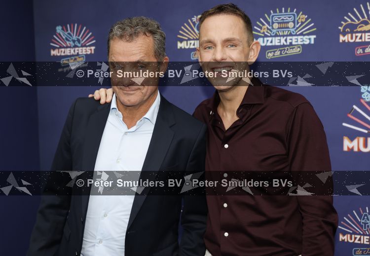 Zwolle 8 juli 2026
Muziekfeest op het Plein. John de Bever en Kees de Bever