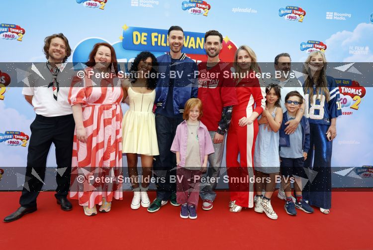 Amsterdam 31 mei 2026
Premiere Rutger Thomas en Paco 2 in Pathe Arena . Johnny de Mol kwam met zijn vrouw Anouk de Mol en hun kinderen Johnny jr Fender en Kiki 