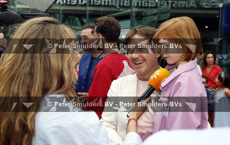 Amsterdam 31 mei 2026
Premiere Rutger Thomas en Paco 2 in Pathe Arena . Johnny de Mol kwam met zijn vrouw Anouk de Mol en hun kinderen Johnny jr Fender en Kiki 
