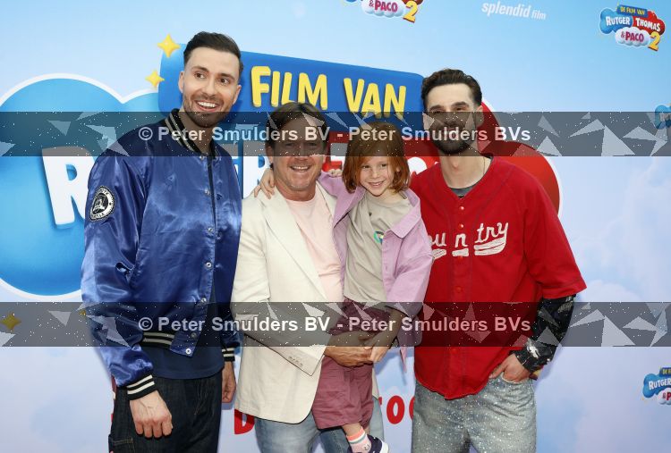 Amsterdam 31 mei 2026
Premiere Rutger Thomas en Paco 2 in Pathe Arena . Johnny de Mol kwam met zijn vrouw Anouk de Mol en hun kinderen Johnny jr Fender en Kiki 
