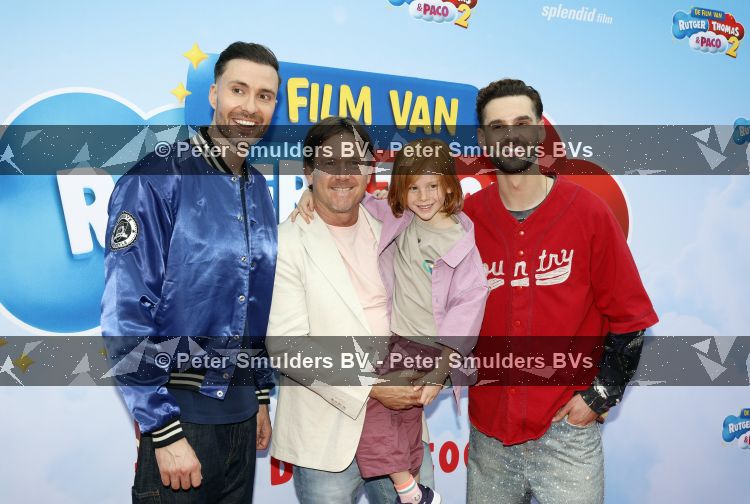 Amsterdam 31 mei 2026
Premiere Rutger Thomas en Paco 2 in Pathe Arena . Johnny de Mol kwam met zijn vrouw Anouk de Mol en hun kinderen Johnny jr Fender en Kiki 