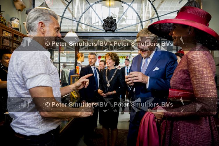 ROERMOND 19 mei 2026 Koning Willem Alexander en Koningin Maxima brengen een streekbezoek aan de gemeenten Maasgouw, Echt-Susteren, Roerdalen en Roermond. Tijdens het streekbezoek bezoekt het paar de schutterij in Wessem, Abdij Lilbosch in Echt, het smalste stukje Nederland in Illikhoven en Roermond, 19 Mei 2026. 