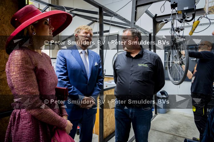 ROERMOND 19 mei 2026 Koning Willem Alexander en Koningin Maxima brengen een streekbezoek aan de gemeenten Maasgouw, Echt-Susteren, Roerdalen en Roermond. Tijdens het streekbezoek bezoekt het paar de schutterij in Wessem, Abdij Lilbosch in Echt, het smalste stukje Nederland in Illikhoven en Roermond, 19 Mei 2026. 
