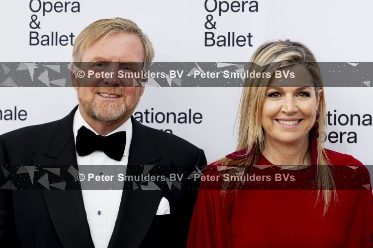 Amsterdam 2 juli 2026
Zijne Majesteit de Koning Willem Alexander en Hare Majesteit Koningin Maxima zijn aanwezig bij het gala van het Nationale Ballet ter ere van het afscheid van directeur Ted Brandsen. OOk burgemeester Femke Halsema en Commisaris v d Koningin Arthur v Dijk zijn aanwezig . 