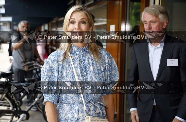 Amsterdam 9 juli 2027
Koningin Maxima op bezoek in de Bijlmer . Ze gaat ook met de fiets naar de andere locatie.