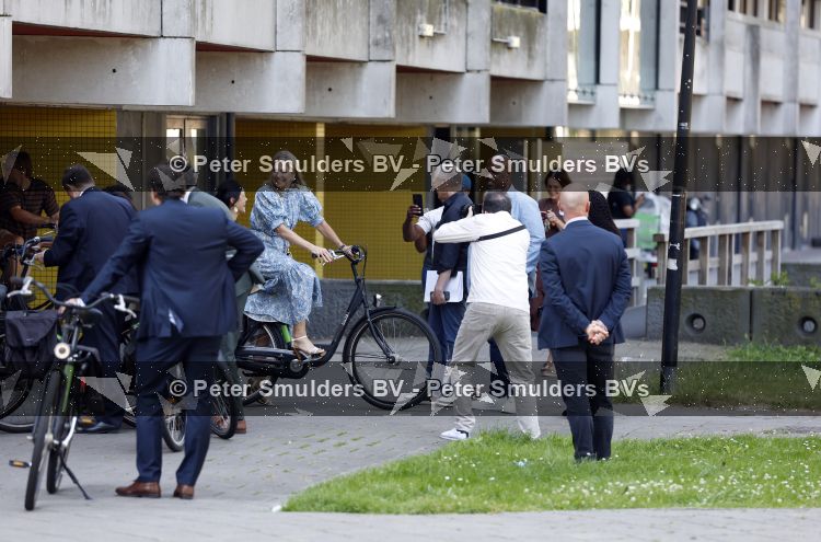 Amsterdam 9 juli 2027
Koningin Maxima op bezoek in de Bijlmer . Ze gaat ook met de fiets naar de andere locatie.