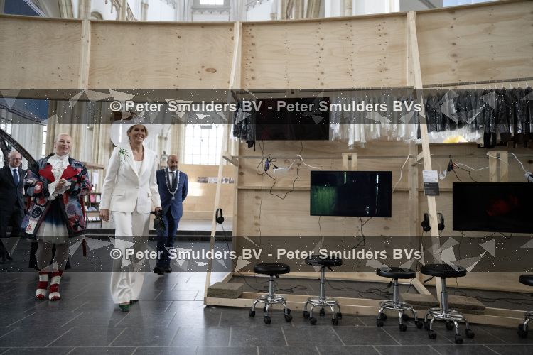 Arnhem 13 mei 2026
Koningin Maxima opent de State of Fashion BiÃ«nnale 2026. State of Fashion is een toonaangevend internationaal platform voor mode, textiel en maatschappelijke transitie.