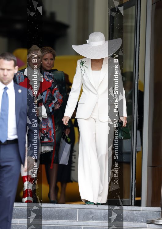 Arnhem 13 mei 2026
Koningin Maxima opent de State of Fashion BiÃ«nnale 2026. State of Fashion is een toonaangevend internationaal platform voor mode, textiel en maatschappelijke transitie.