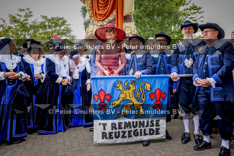 ROERMOND 19 mei 2026 Koning Willem Alexander en Koningin Maxima brengen een streekbezoek aan de gemeenten Maasgouw, Echt-Susteren, Roerdalen en Roermond. Tijdens het streekbezoek bezoekt het paar de schutterij in Wessem, Abdij Lilbosch in Echt, het smalste stukje Nederland in Illikhoven en Roermond, 19 Mei 2026. 