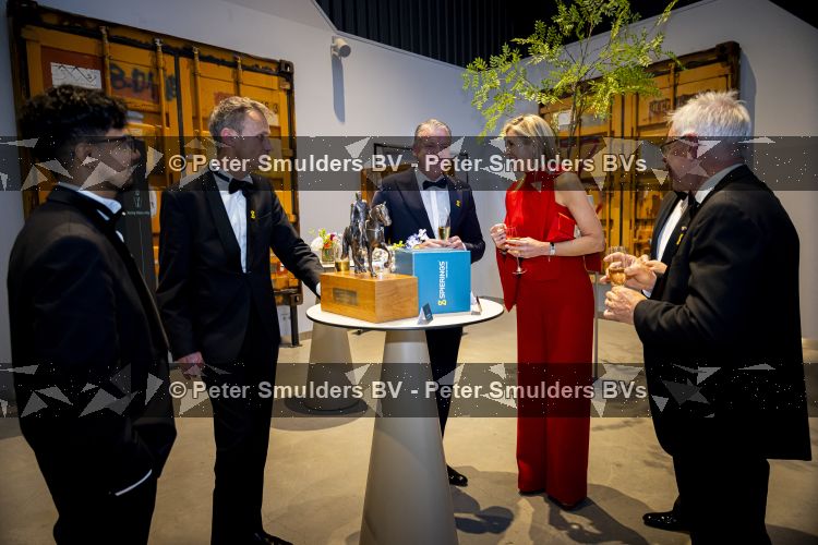 AMSTERDAM 20 mei 2026
 Koningin Maxima is aanwezig bij de uitreiking van de Koning Willem I Prijzen 2026 in Circa De ondernemingsprijzen worden tweejaarlijks toegekend door de Koning Willem I Stichting, in de categorieÃ«n Grootbedrijf, Midden- en Kleinbedrijf (MKB) en de Plaquette voor Duurzaam Ondernemerschap. Koningin Maxima is erevoorzitter van de Koning Willem I Stichting. 
