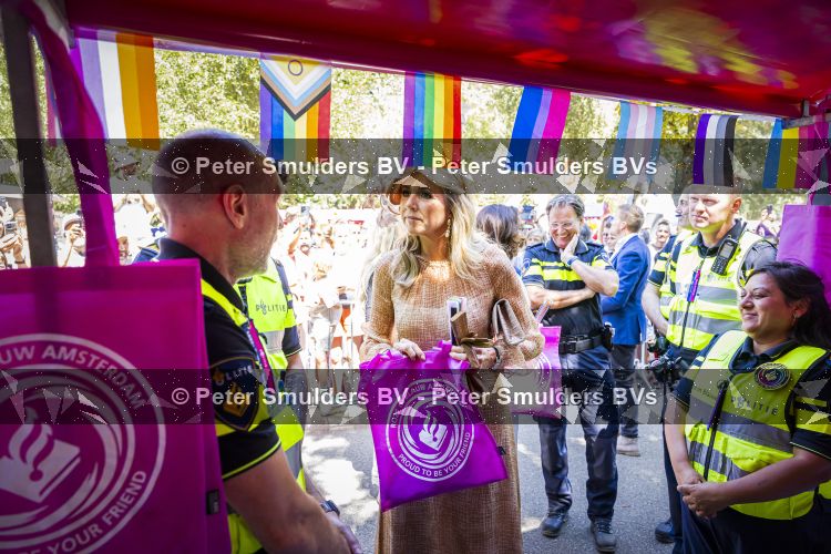 Amsterdam 25 jkuli 2026
Koningin Maxima opent pride Amsterdam 2026