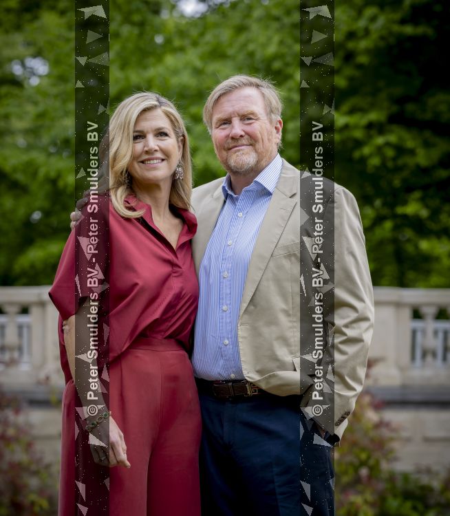 Den Haag 21 mei 2026
Fotouurtje met de koninklijke familie in de Hollandse tuin van Park Clingendael . Aanwezig Koning Willem Alexander Koningin Maxima Prinses Amalia Prinses Alexia en Prinses Ariane . 
