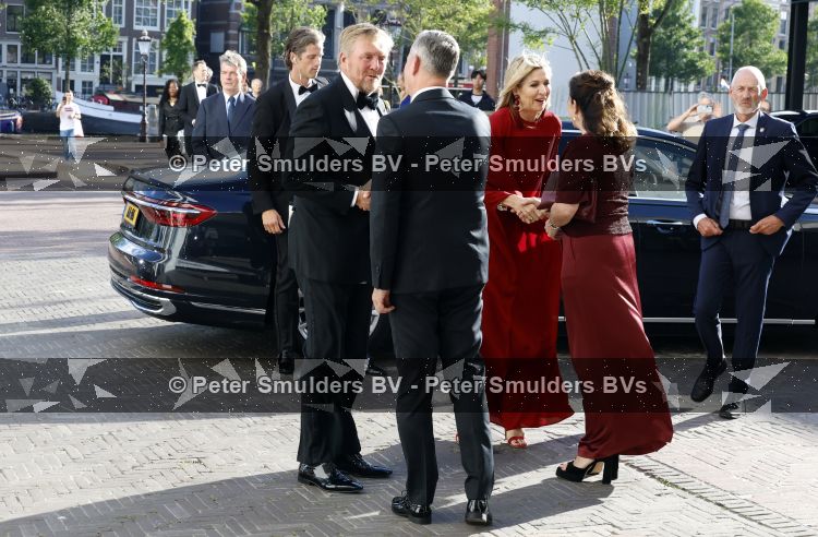 Amsterdam 2 juli 2026
Zijne Majesteit de Koning Willem Alexander en Hare Majesteit Koningin Maxima zijn aanwezig bij het gala van het Nationale Ballet ter ere van het afscheid van directeur Ted Brandsen. OOk burgemeester Femke Halsema en Commisaris v d Koningin Arthur v Dijk zijn aanwezig . Jessica Durlacher 