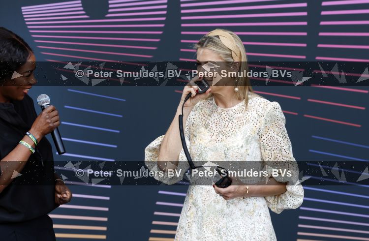Rotterdam 10 juli 2026
Koningin Maxima opent het North sea jazz festival in Ahoy . Giovanca presenteerde de opening 