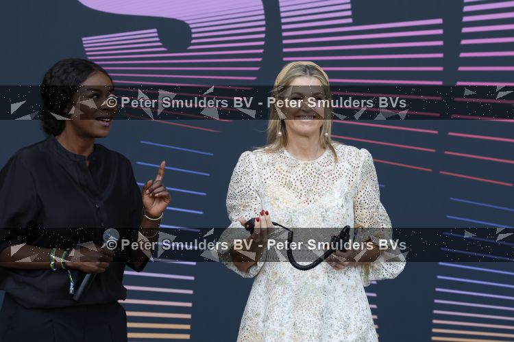 Rotterdam 10 juli 2026
Koningin Maxima opent het North sea jazz festival in Ahoy . Giovanca presenteerde de opening 