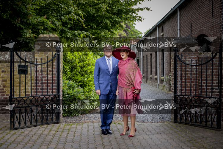 ROERMOND 19 mei 2026 Koning Willem Alexander en Koningin Maxima brengen een streekbezoek aan de gemeenten Maasgouw, Echt-Susteren, Roerdalen en Roermond. Tijdens het streekbezoek bezoekt het paar de schutterij in Wessem, Abdij Lilbosch in Echt, het smalste stukje Nederland in Illikhoven en Roermond, 19 Mei 2026. 