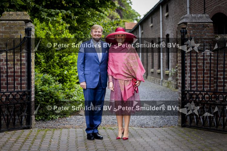ROERMOND 19 mei 2026 Koning Willem Alexander en Koningin Maxima brengen een streekbezoek aan de gemeenten Maasgouw, Echt-Susteren, Roerdalen en Roermond. Tijdens het streekbezoek bezoekt het paar de schutterij in Wessem, Abdij Lilbosch in Echt, het smalste stukje Nederland in Illikhoven en Roermond, 19 Mei 2026. 