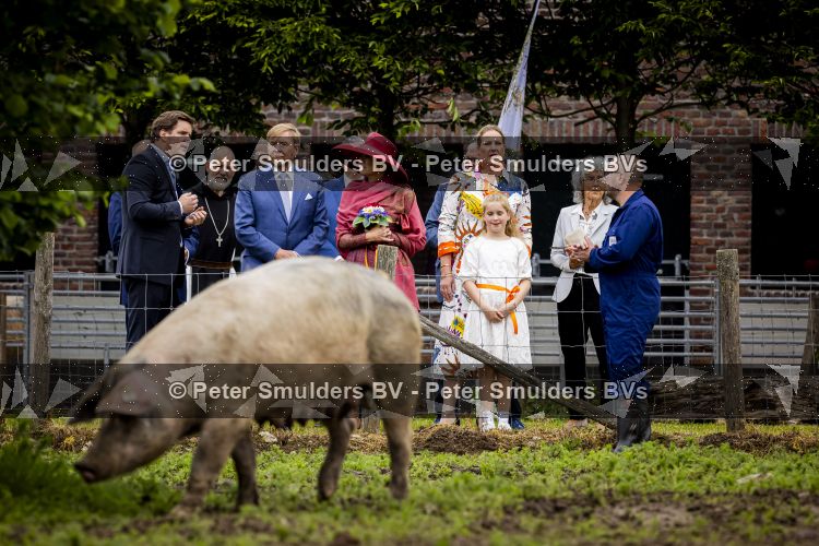 ROERMOND 19 mei 2026 Koning Willem Alexander en Koningin Maxima brengen een streekbezoek aan de gemeenten Maasgouw, Echt-Susteren, Roerdalen en Roermond. Tijdens het streekbezoek bezoekt het paar de schutterij in Wessem, Abdij Lilbosch in Echt, het smalste stukje Nederland in Illikhoven en Roermond, 19 Mei 2026. 