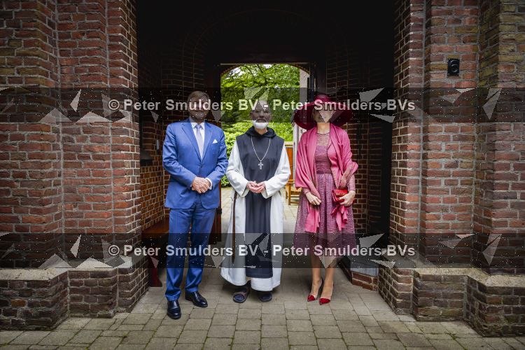 ROERMOND 19 mei 2026 Koning Willem Alexander en Koningin Maxima brengen een streekbezoek aan de gemeenten Maasgouw, Echt-Susteren, Roerdalen en Roermond. Tijdens het streekbezoek bezoekt het paar de schutterij in Wessem, Abdij Lilbosch in Echt, het smalste stukje Nederland in Illikhoven en Roermond, 19 Mei 2026. 