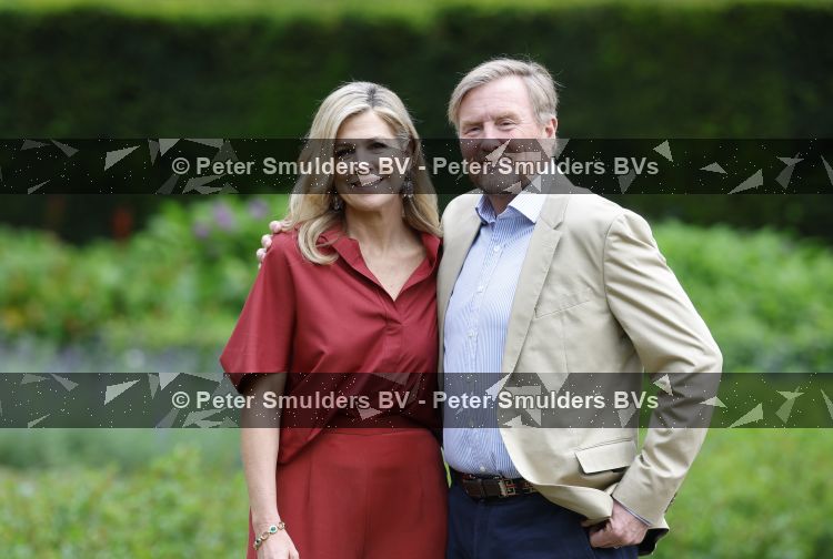 Den Haag 21 mei 2026
Fotouurtje met de koninklijke familie in de Hollandse tuin van Park Clingendael . Aanwezig Koning Willem Alexander Koningin Maxima Prinses Amalia Prinses Alexia en Prinses Ariane . 
