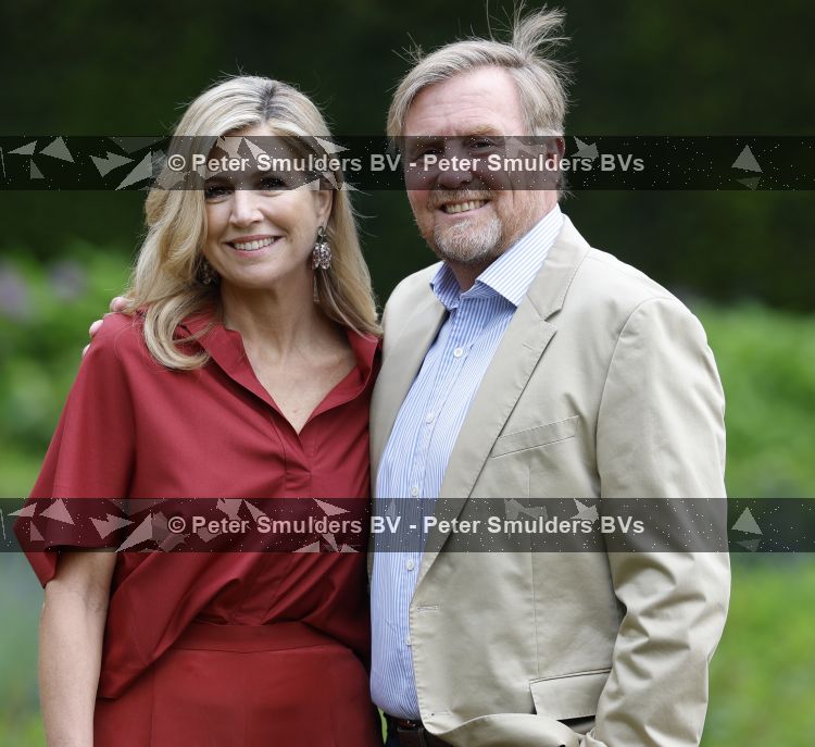 Den Haag 21 mei 2026
Fotouurtje met de koninklijke familie in de Hollandse tuin van Park Clingendael . Aanwezig Koning Willem Alexander Koningin Maxima Prinses Amalia Prinses Alexia en Prinses Ariane . 