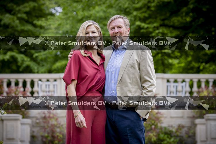 Den Haag 21 mei 2026
Fotouurtje met de koninklijke familie in de Hollandse tuin van Park Clingendael . Aanwezig Koning Willem Alexander Koningin Maxima Prinses Amalia Prinses Alexia en Prinses Ariane . 