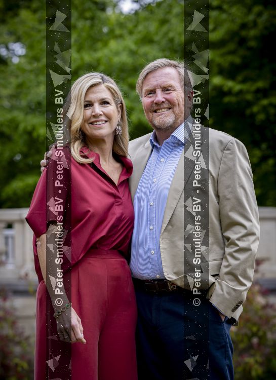 Den Haag 21 mei 2026
Fotouurtje met de koninklijke familie in de Hollandse tuin van Park Clingendael . Aanwezig Koning Willem Alexander Koningin Maxima Prinses Amalia Prinses Alexia en Prinses Ariane . 