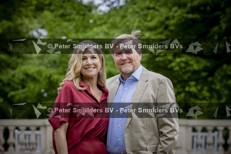 Den Haag 21 mei 2026
Fotouurtje met de koninklijke familie in de Hollandse tuin van Park Clingendael . Aanwezig Koning Willem Alexander Koningin Maxima Prinses Amalia Prinses Alexia en Prinses Ariane . 